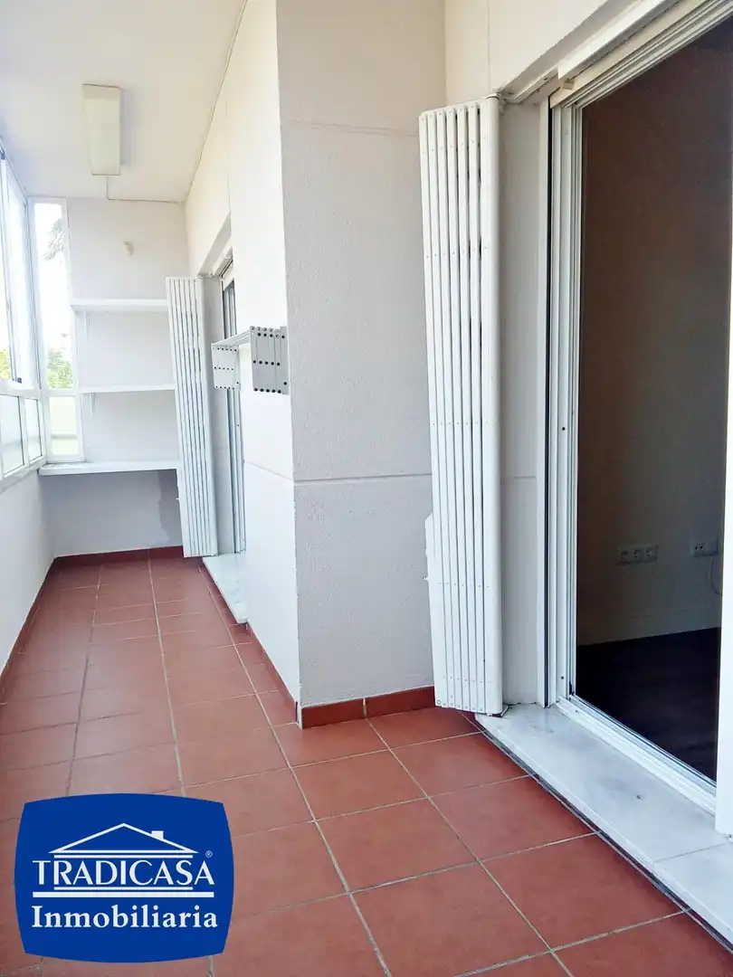 Terrassa de Pis en venda en Jerez de la Frontera amb Aire condicionat, Jardí privat i Piscina comunitària