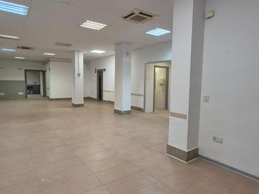 Local comercial de lloguer a L'Eixample