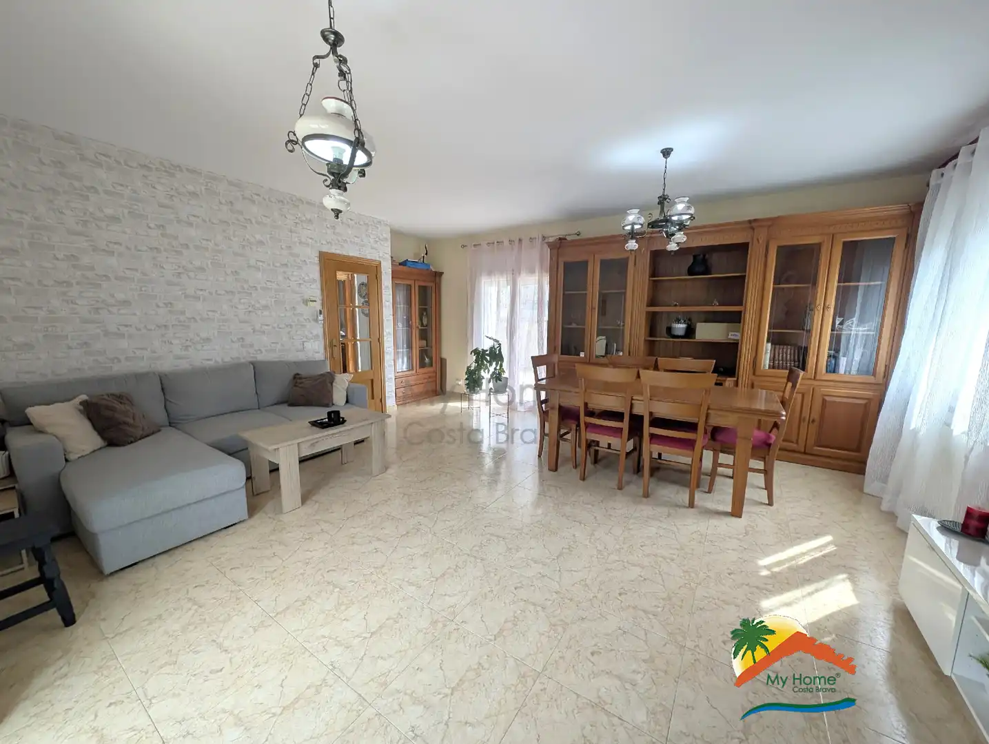 Casa amb piscina en venda a Aiguaviva Parc, imagen 8
