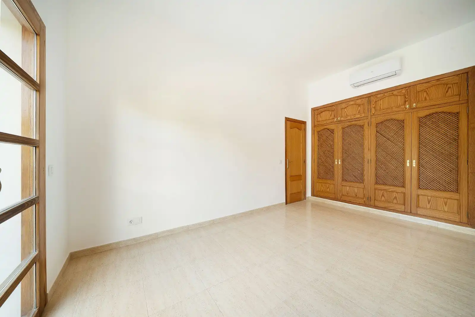 Bedroom of Houses for sale in Calvià  with Air Conditioner, Heating and Private garden