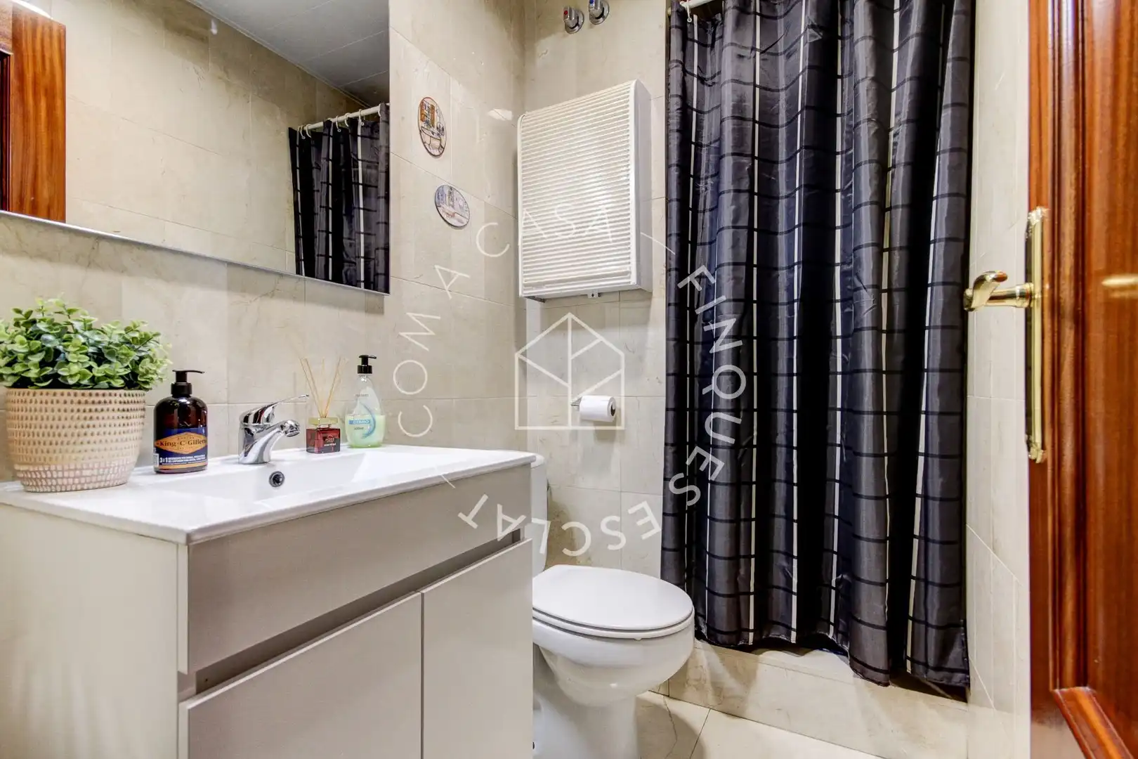 Detached homes for sale in Sant Llorenç d'Hortons