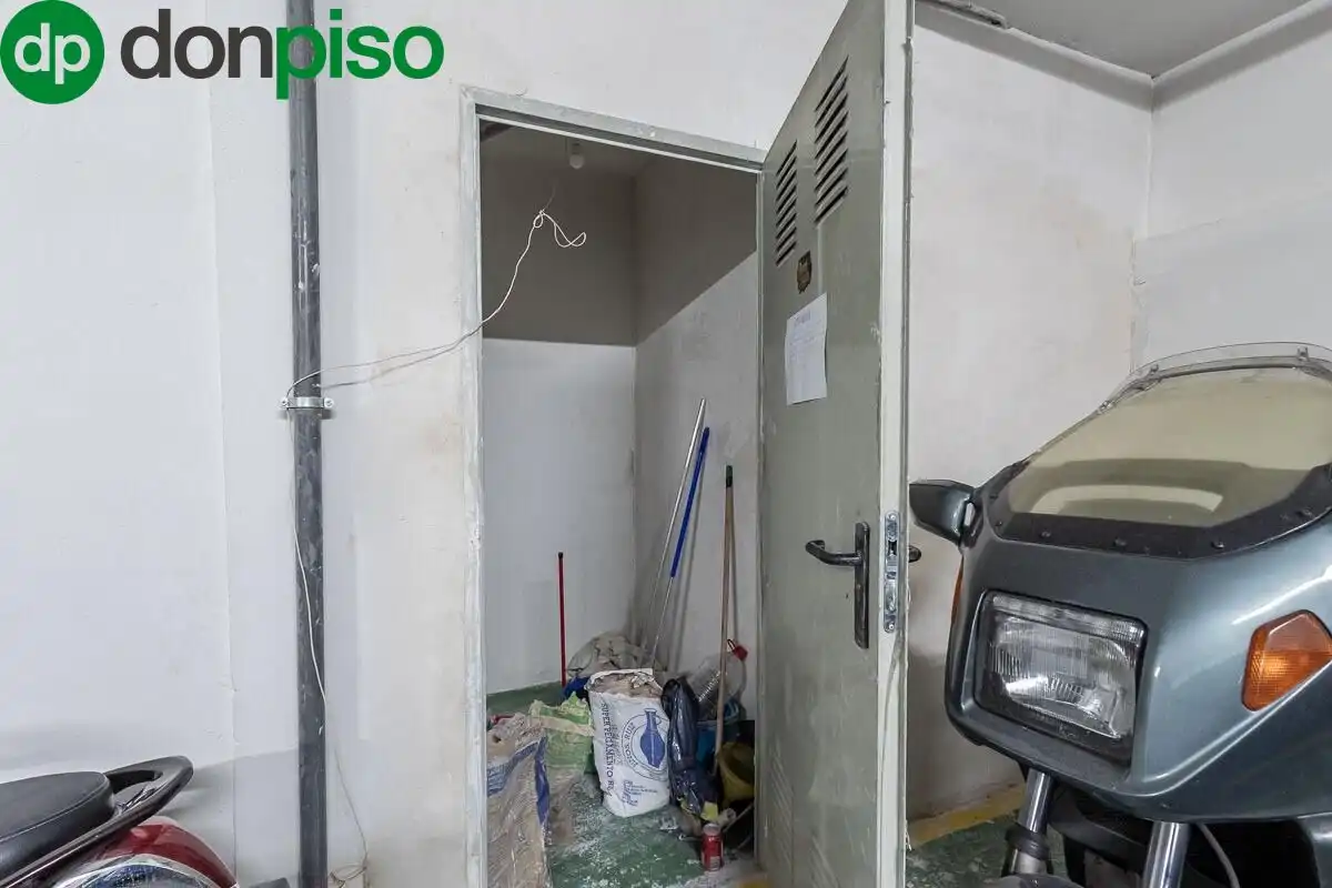 Garage for sale in Calle Azhuma, 24, Fígares
