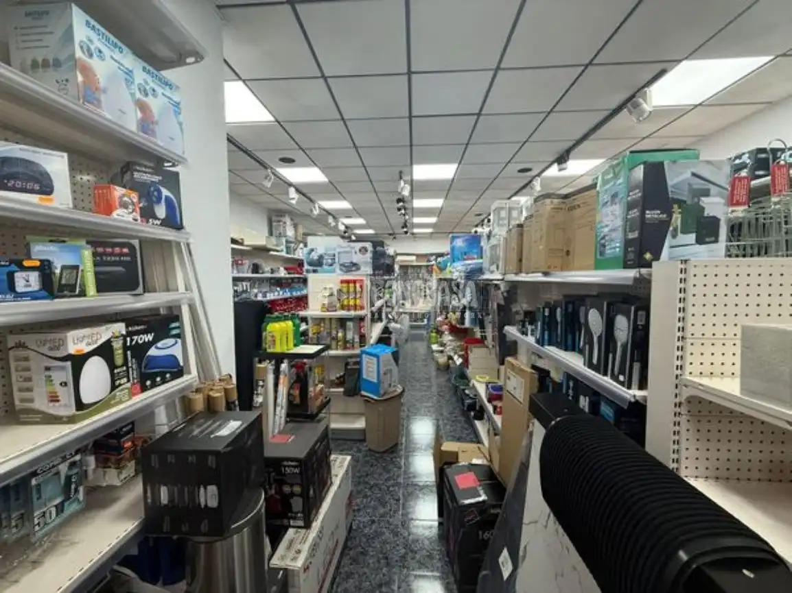 Local comercial en venda a Martos, imagen 13