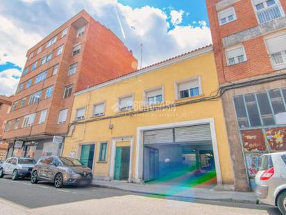 Vista exterior de Pis en venda en Valladolid Capital amb Calefacció
