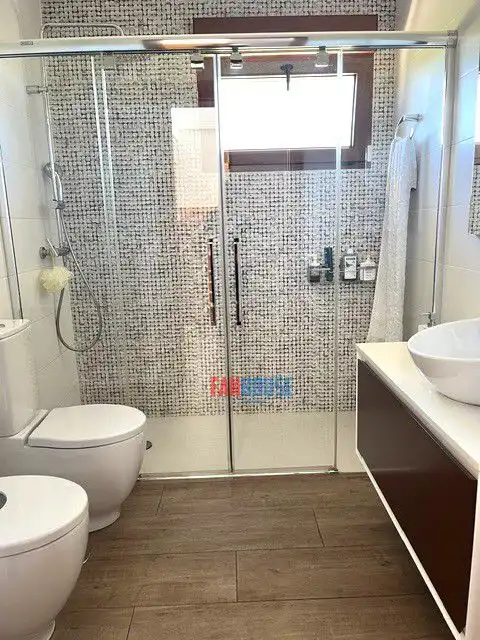 Baño de Casa o chalet en venta en Gijón  con Calefacción, Terraza y Trastero