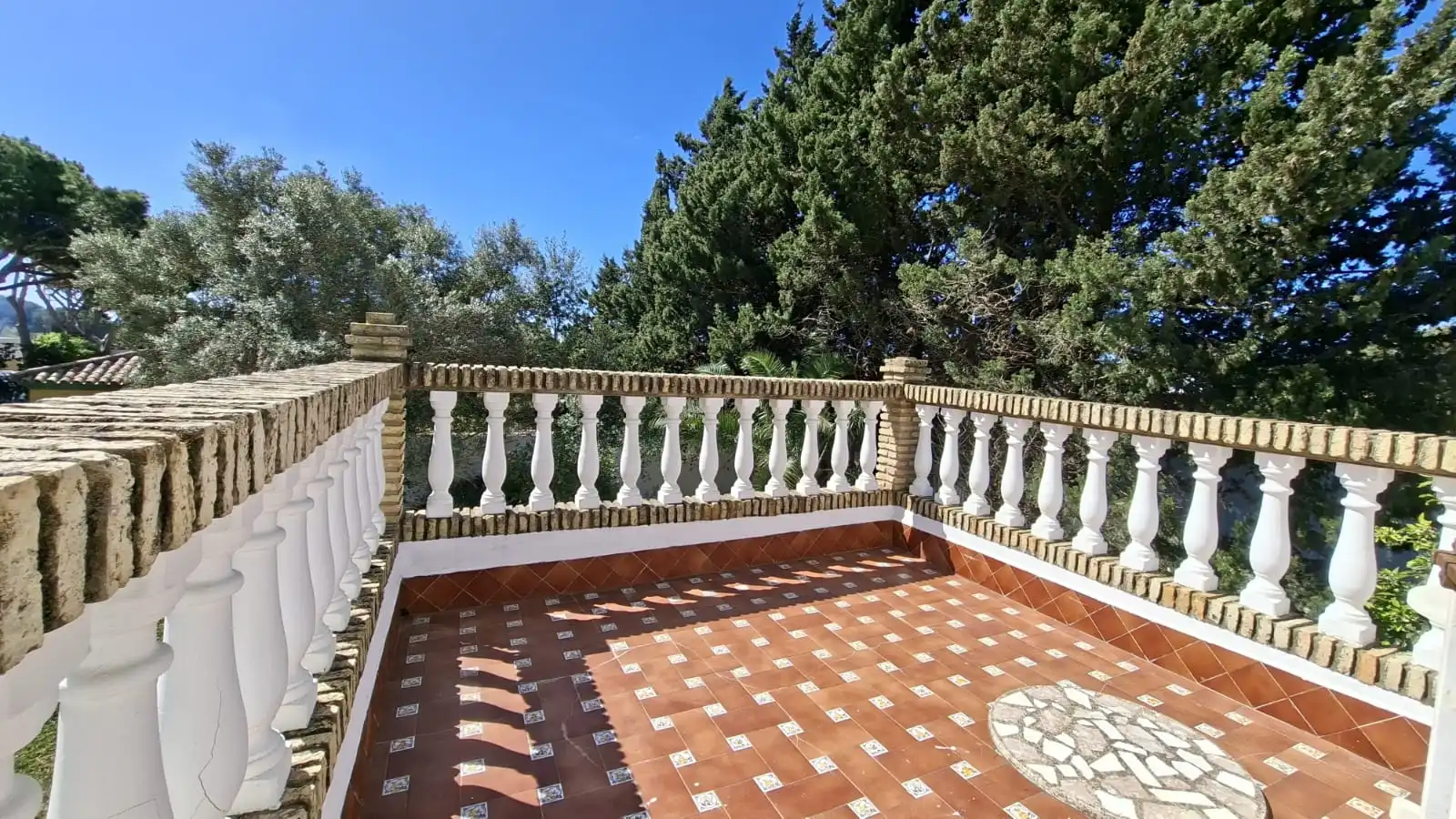 Casa o xalet en venda a Camino del Antilope, 7, Las Lagunas - Campano