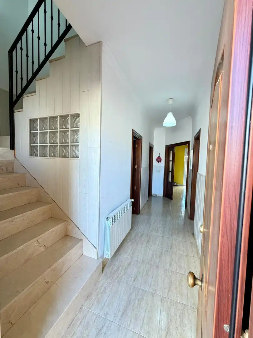 Casa amb terrassa en venda a Humilladero, imagen 2