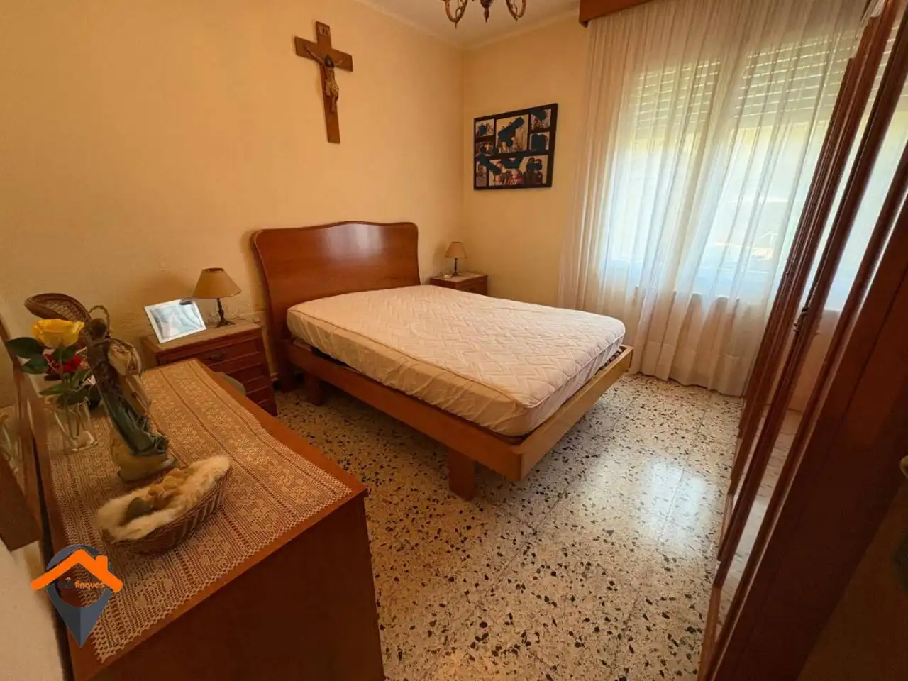 Habitación de Piso en venta en Sabadell con Aire acondicionado, Calefacción y Balcón