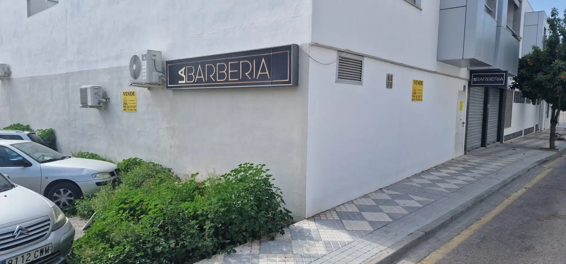 Exterior view of Commercial properties for sale in Maracena