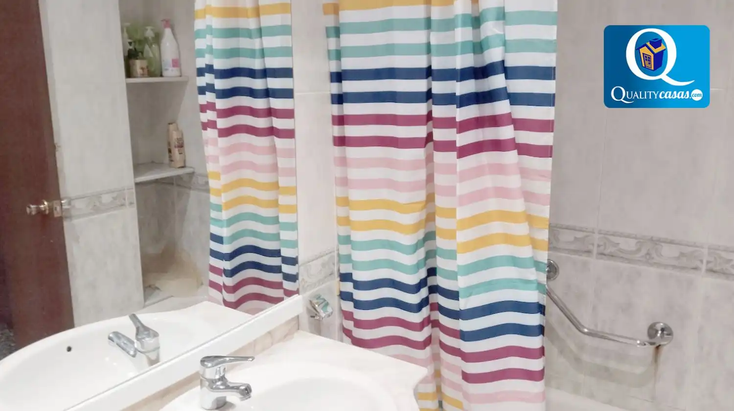 Bany de Apartament en venda en Elche / Elx amb Traster