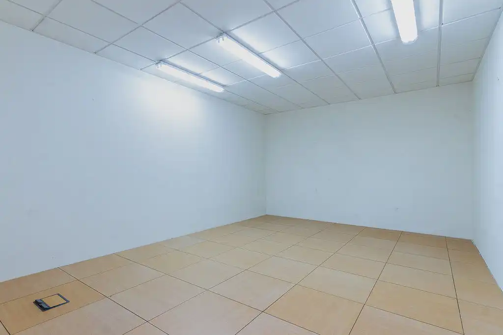 Business premises for sale in Av Vía Láctea, imagen 22