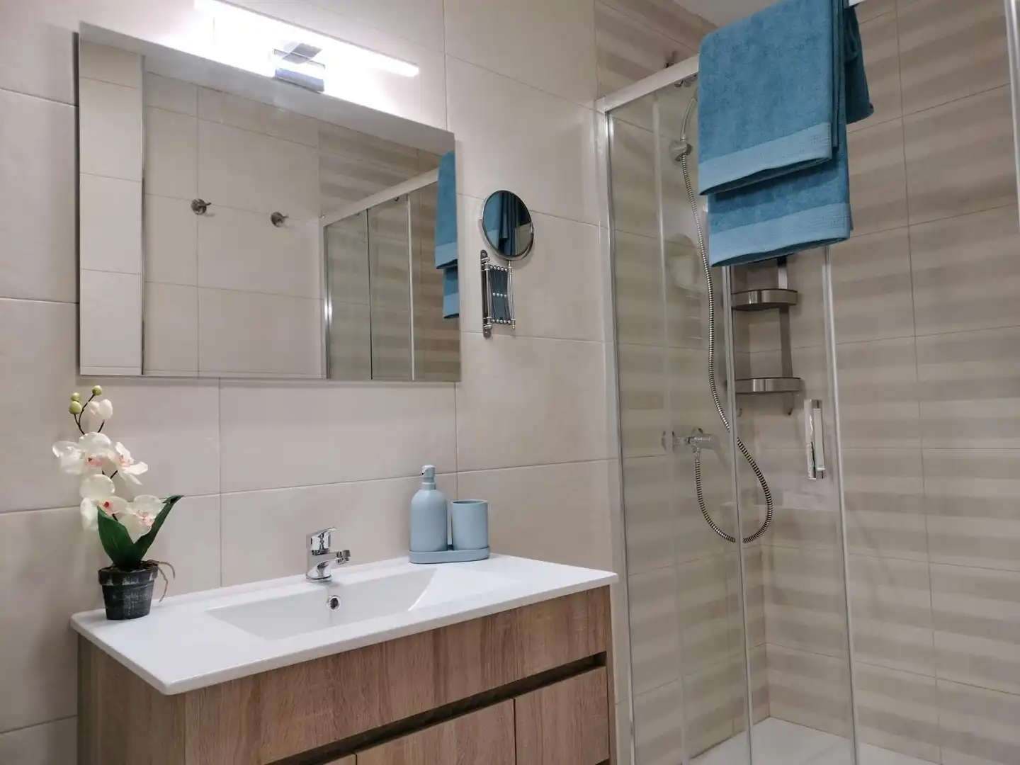 Baño de Casa o chalet en venta en Benalmádena con Aire acondicionado, Calefacción y Jardín privado