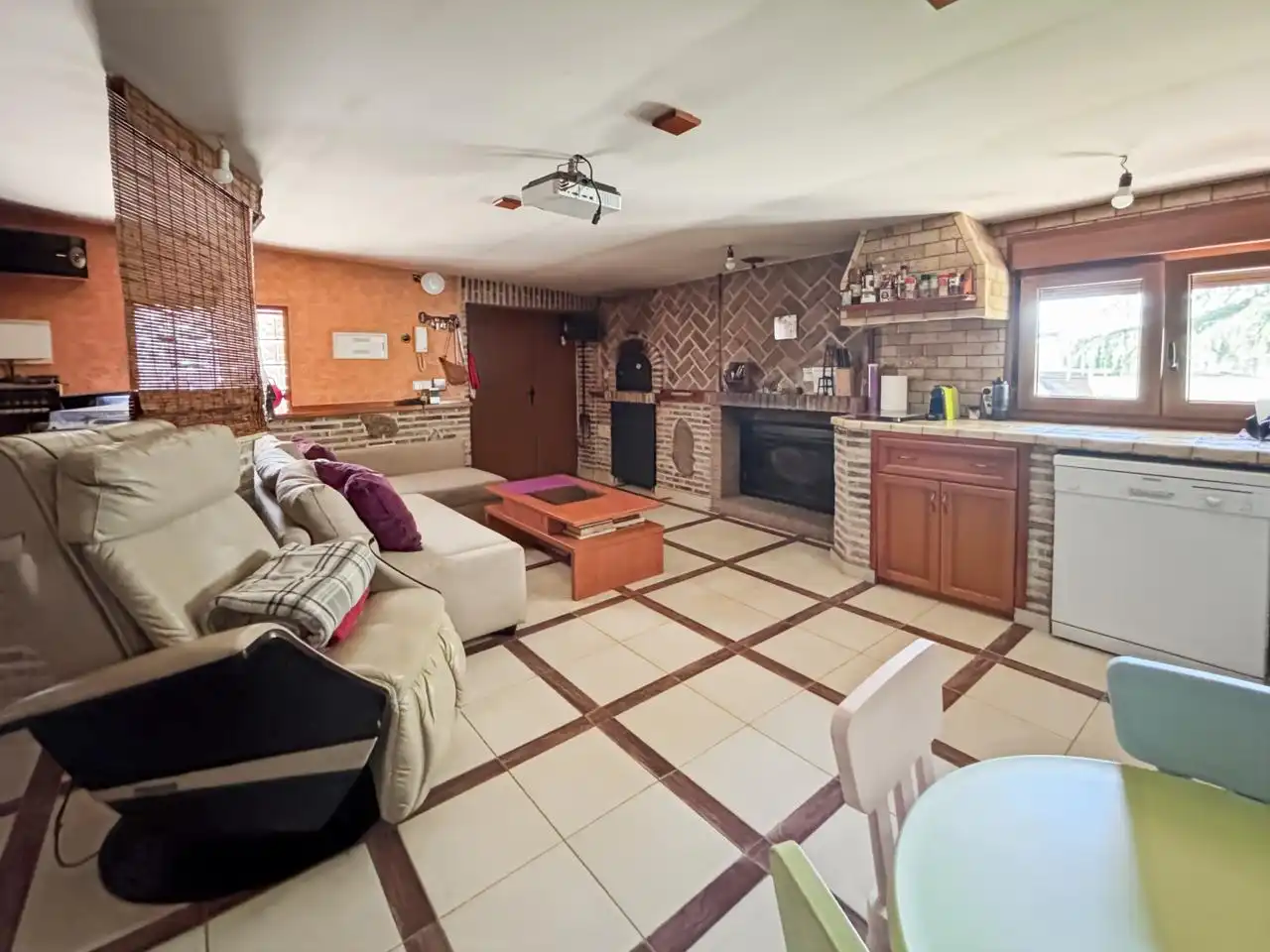 Cuina de Casa o xalet en venda en El Escorial amb Calefacció, Jardí privat i Terrassa