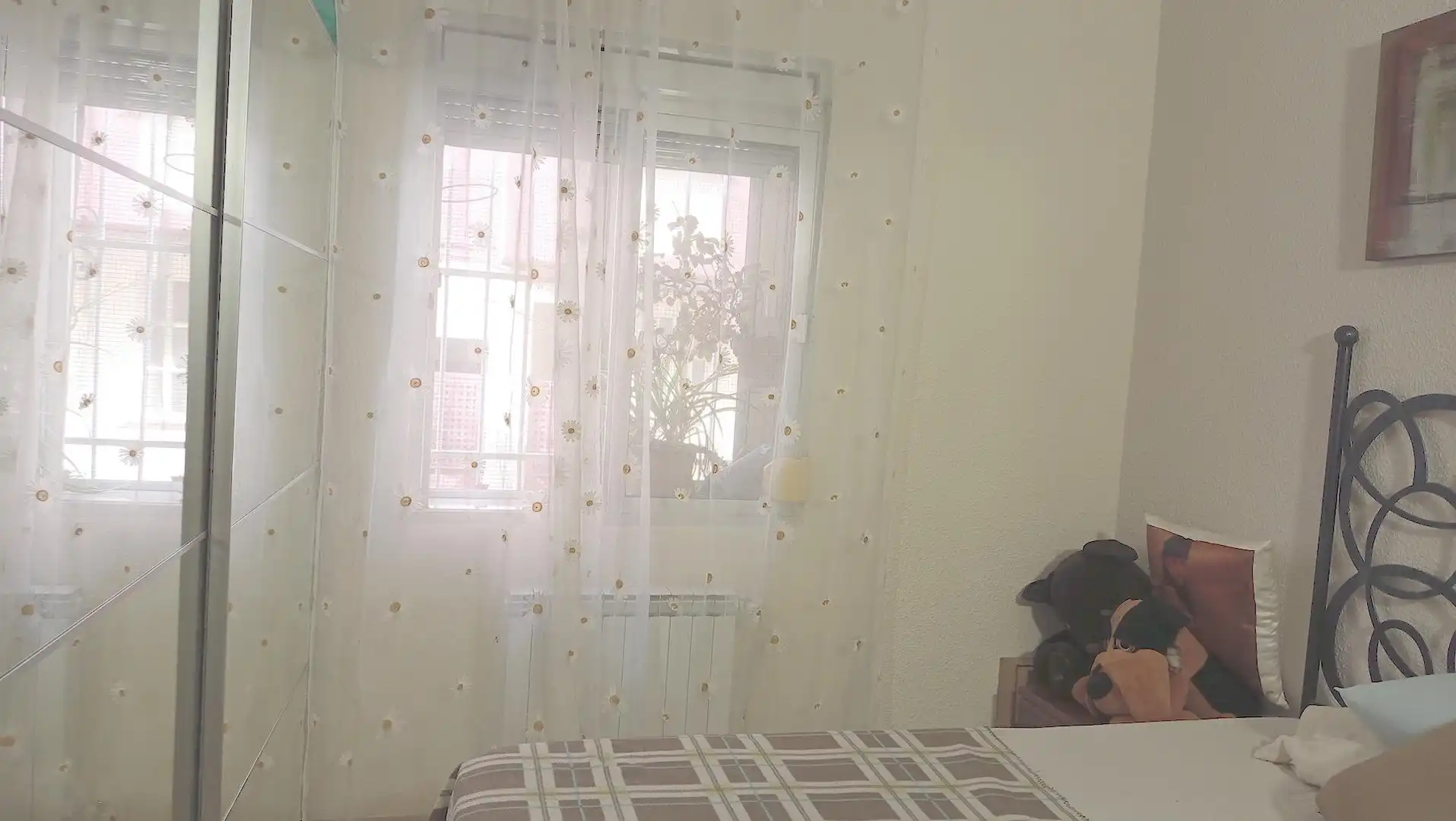 Bedroom of Flat for sale in Zaragoza  with Heating