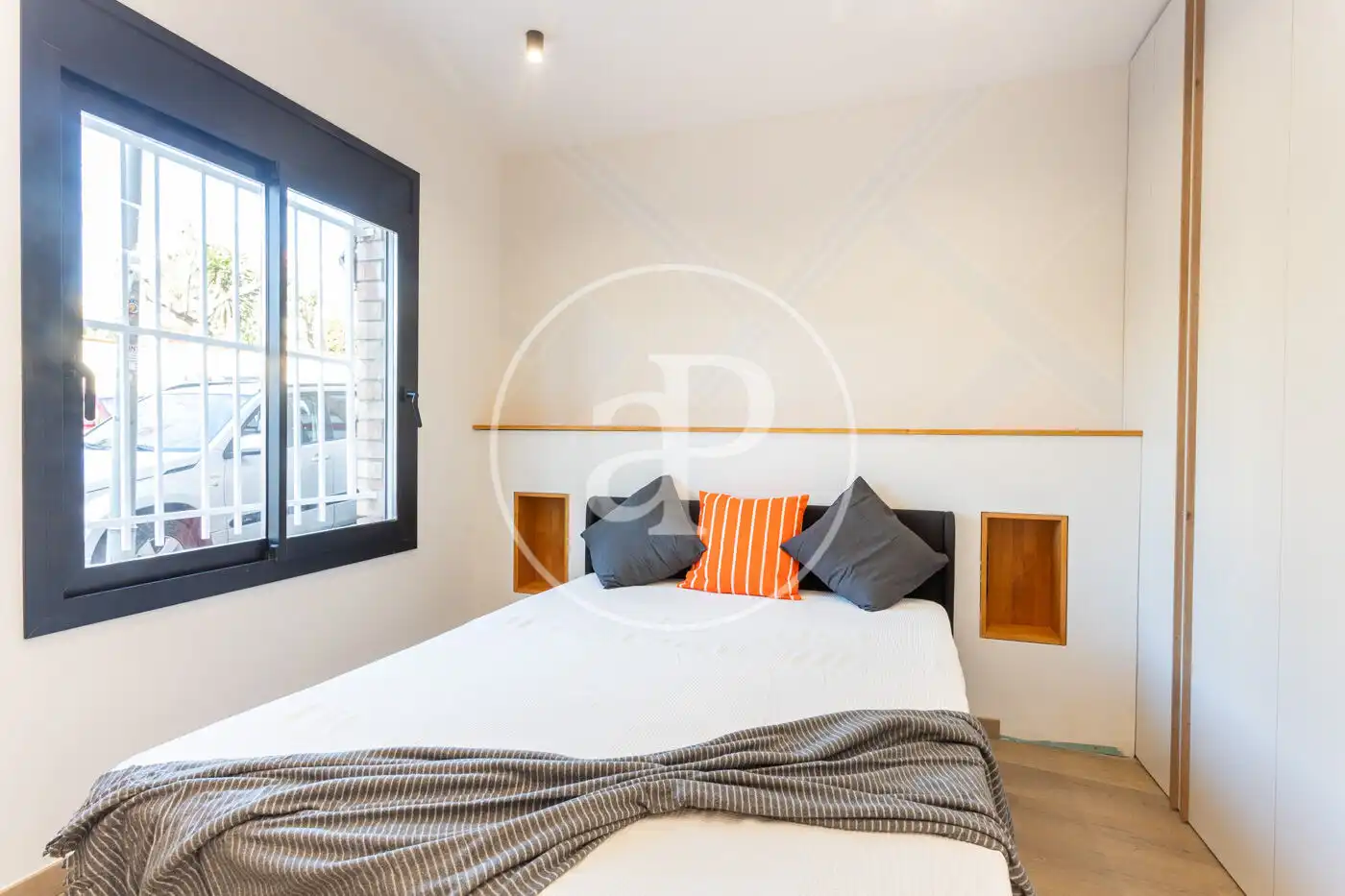 Habitación de Piso en venta en Sant Feliu de Llobregat con Aire acondicionado, Calefacción y Amueblado
