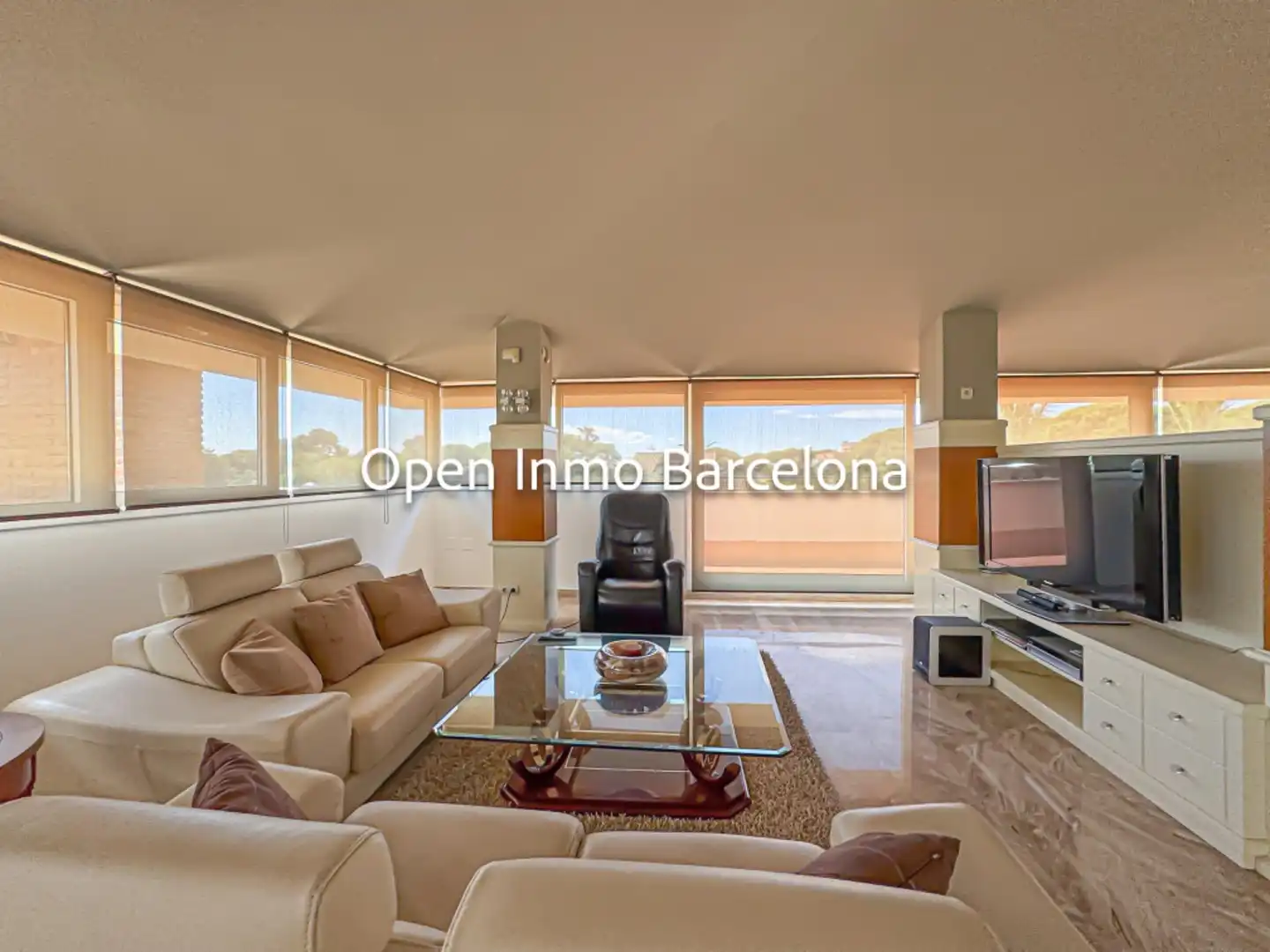 Living room of Houses for sale in Castelldefels  with Air Conditioner, Heating and Private garden
