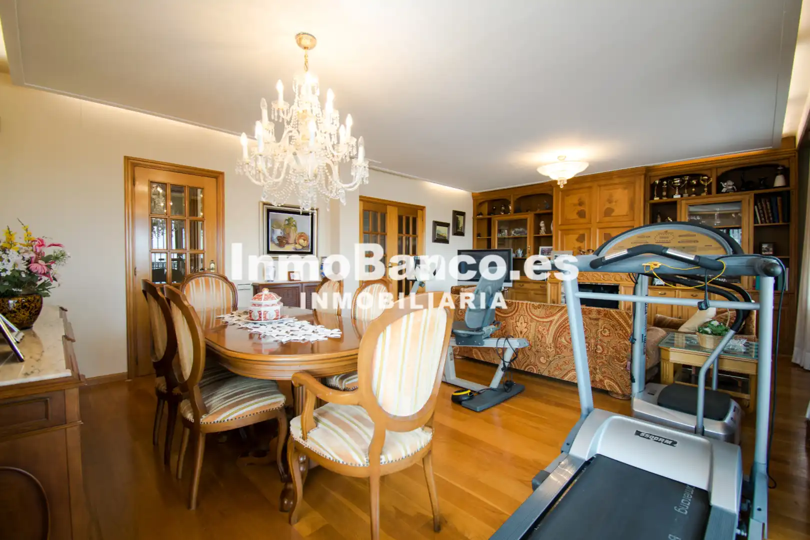 Comedor de Casa o chalet en venta en Chiva con Aire acondicionado, Calefacción y Jardín privado