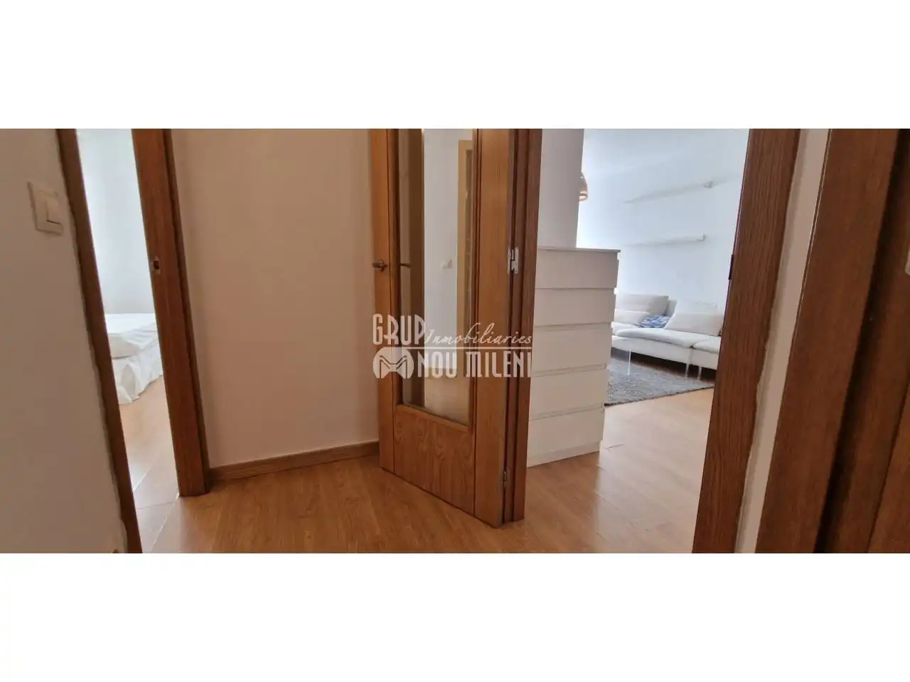 Bedroom of Flat for sale in Silla  with Air Conditioner, Heating and Parquet flooring
