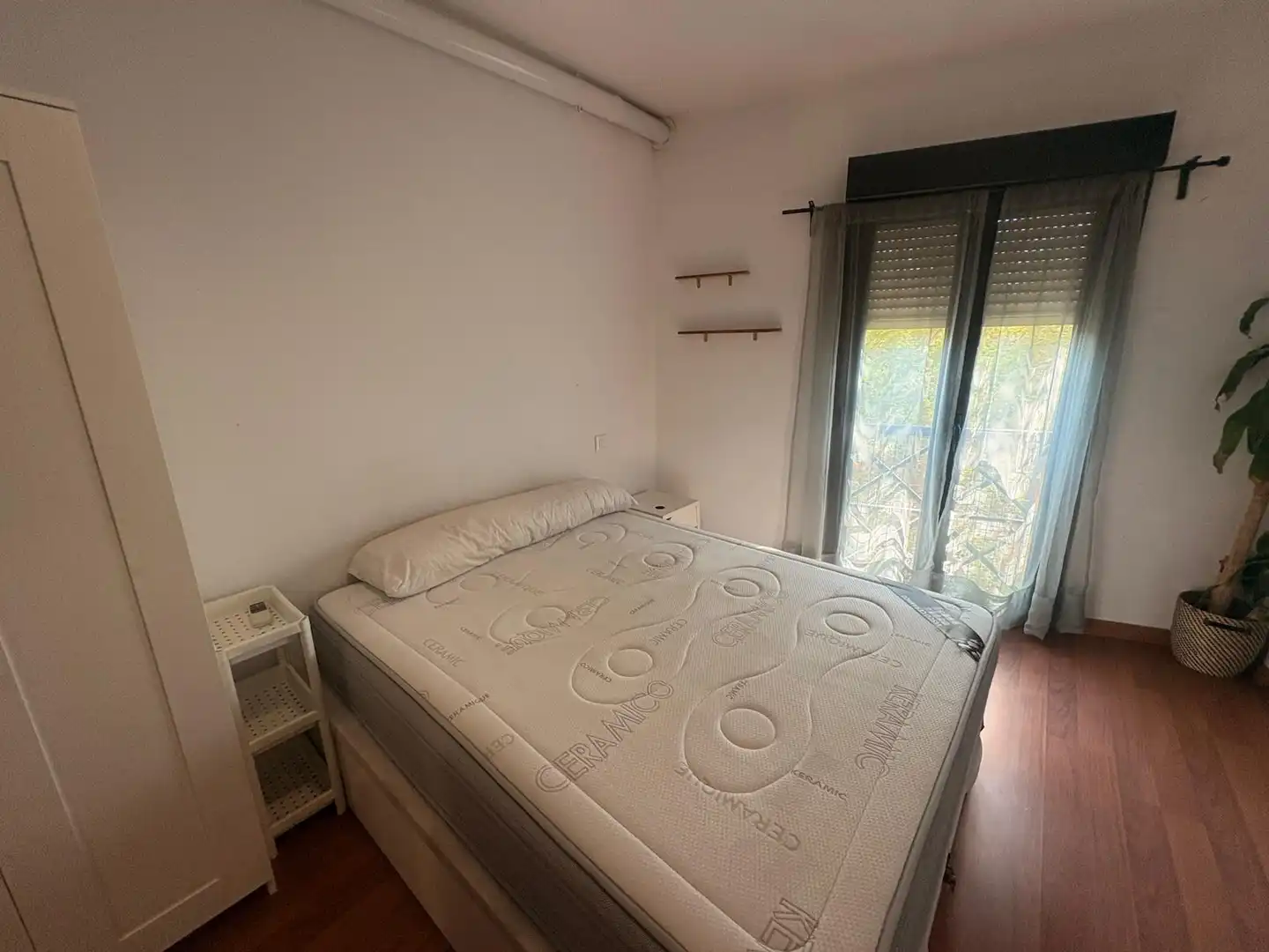Schlafzimmer von Wohnung zur Miete in Madrid mit Heizung und Balkon