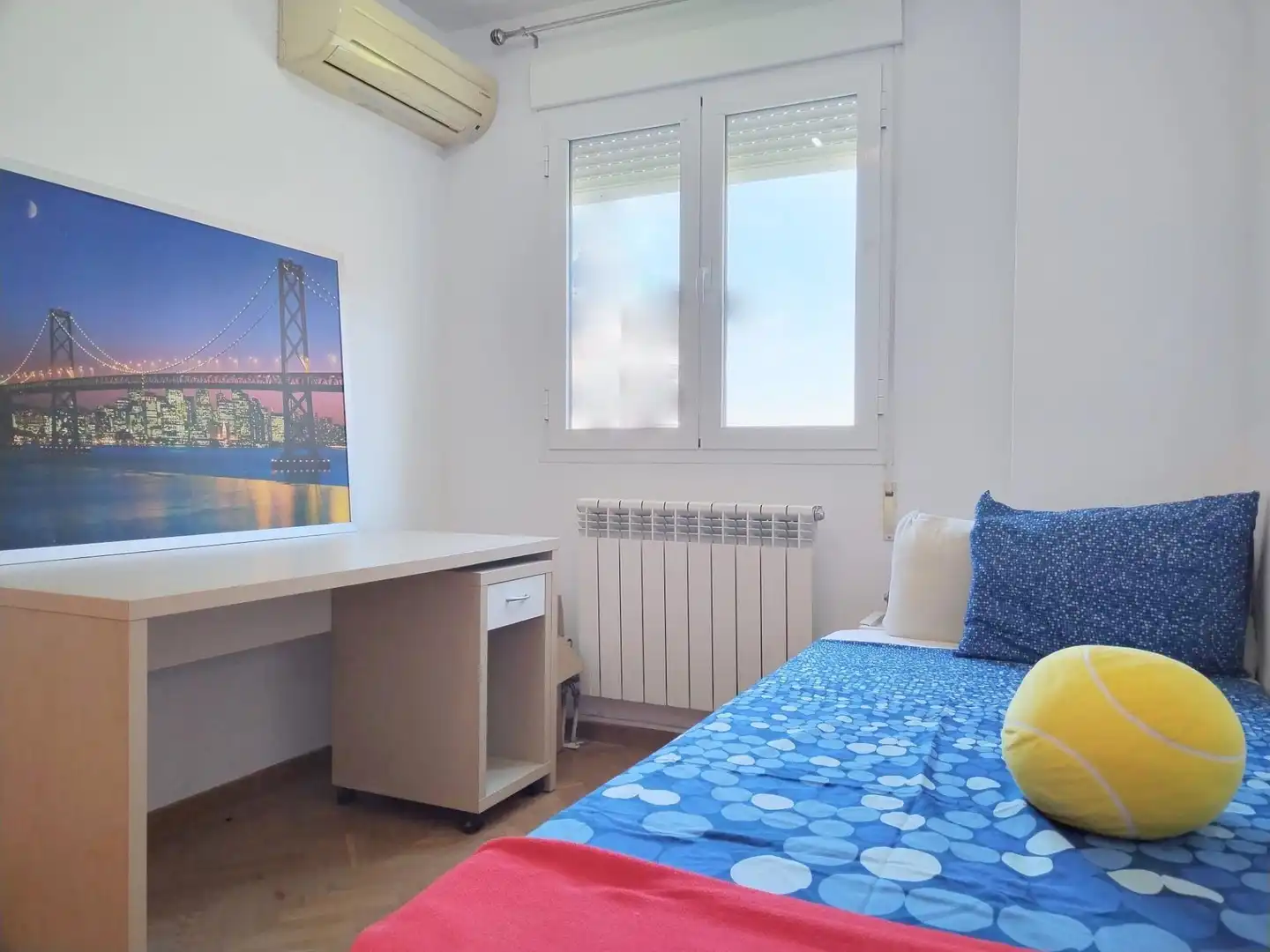 Bedroom of Flat for rent in Arganda del Rey  with Air Conditioner, Heating and Private garden
