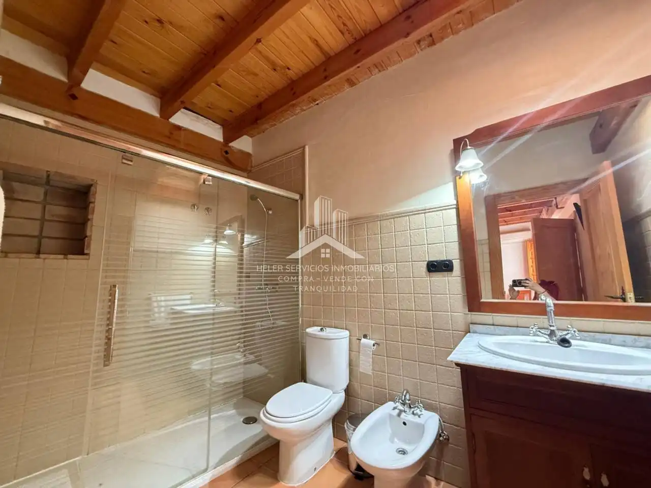 Bany de Finca rústica en venda en Cabanes amb Aire condicionat, Calefacció i Terrassa