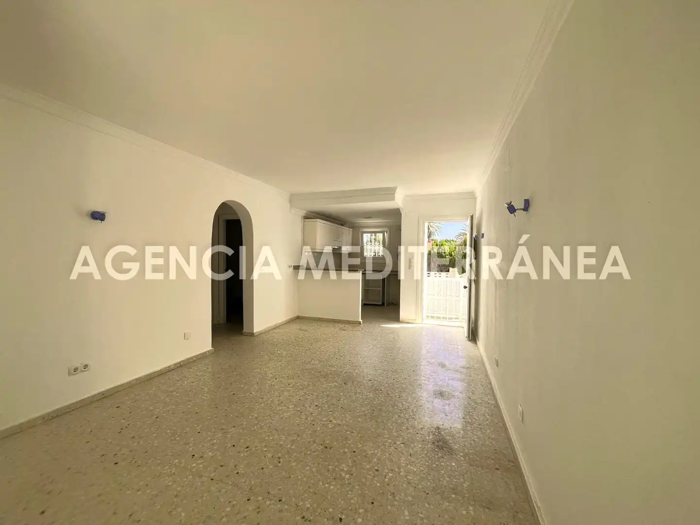 Terraced house with garden for sale in Las Marinas / Les Marines, imagen 7