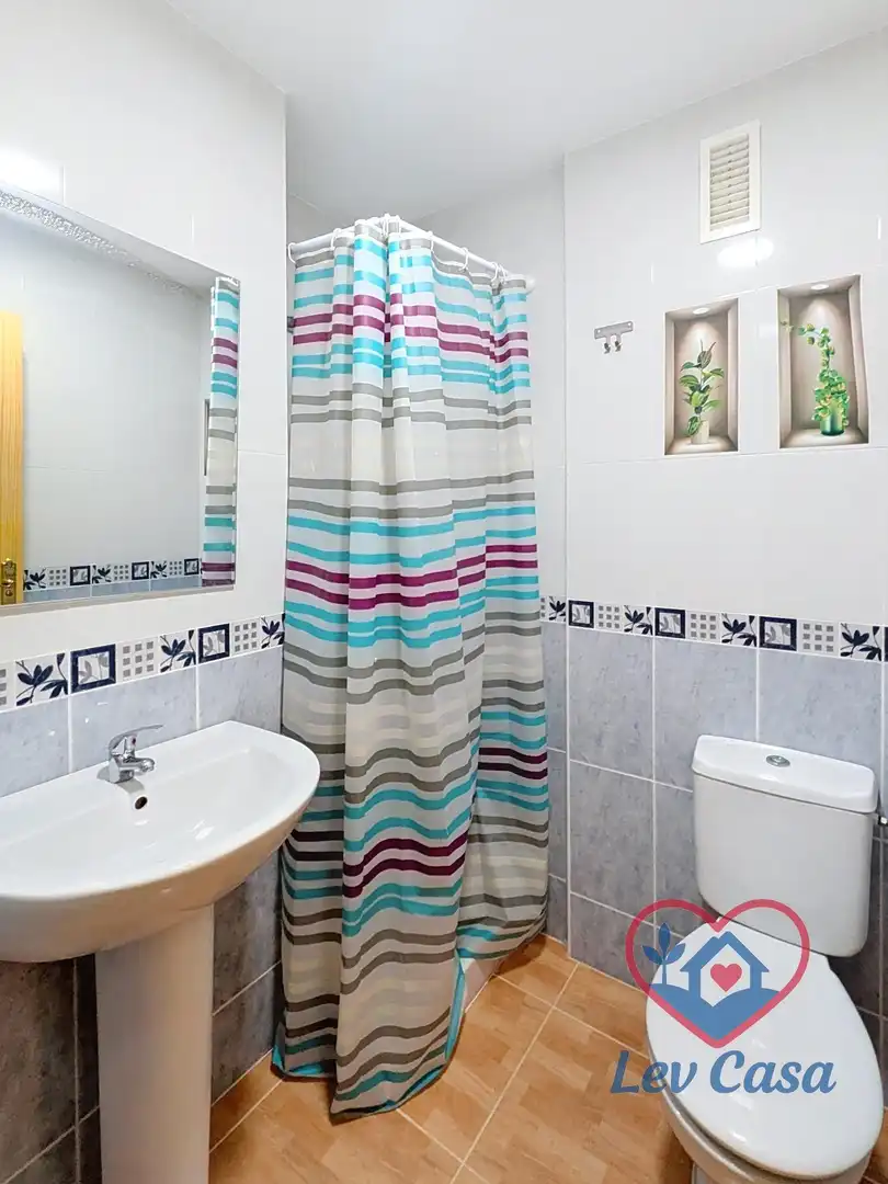 Baño de Ático en venta en Murcia con Aire acondicionado, Calefacción y Terraza