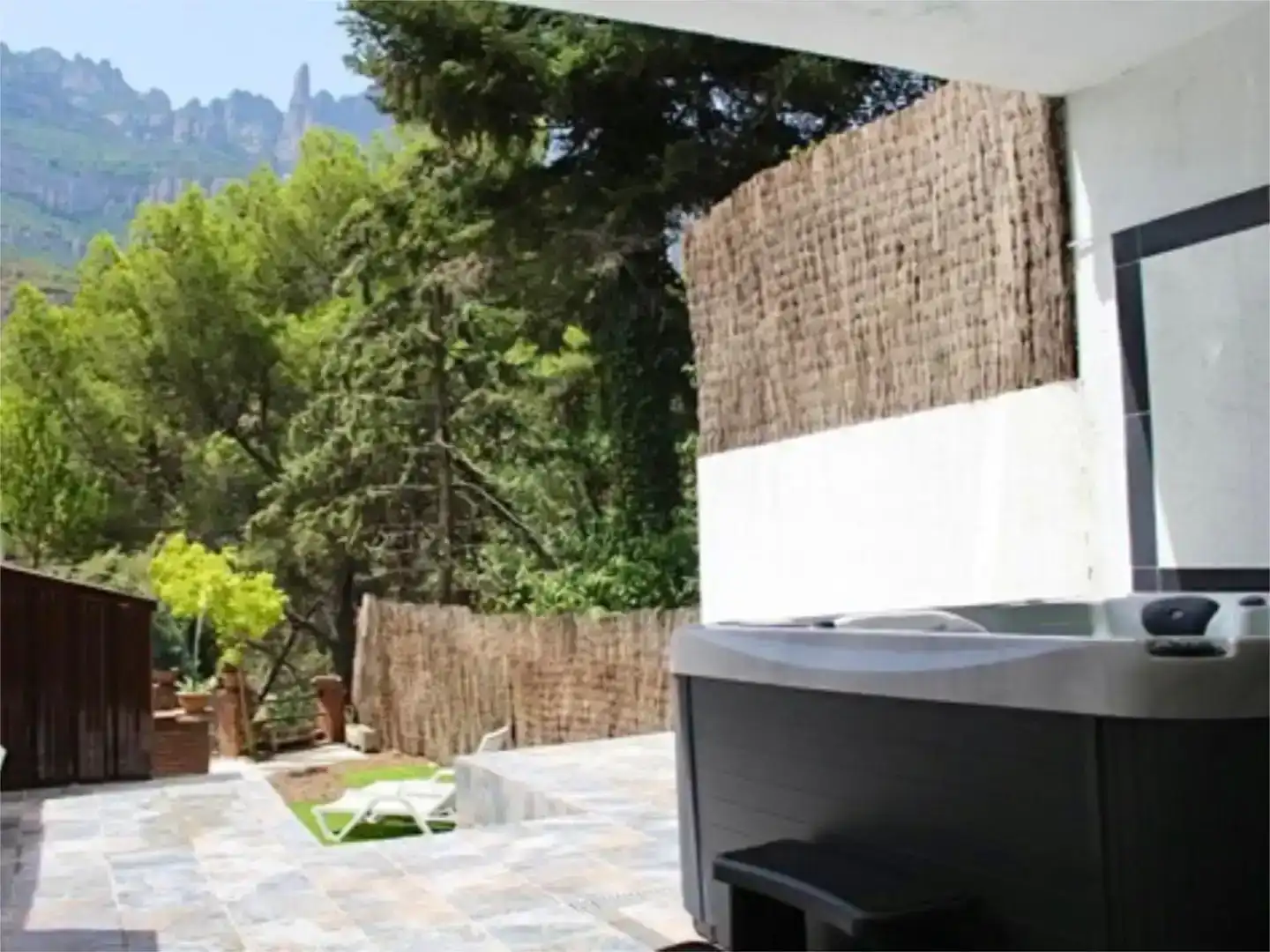 Terrassa de Pis en venda en Monistrol de Montserrat amb Aire condicionat, Jardí privat i Moblat