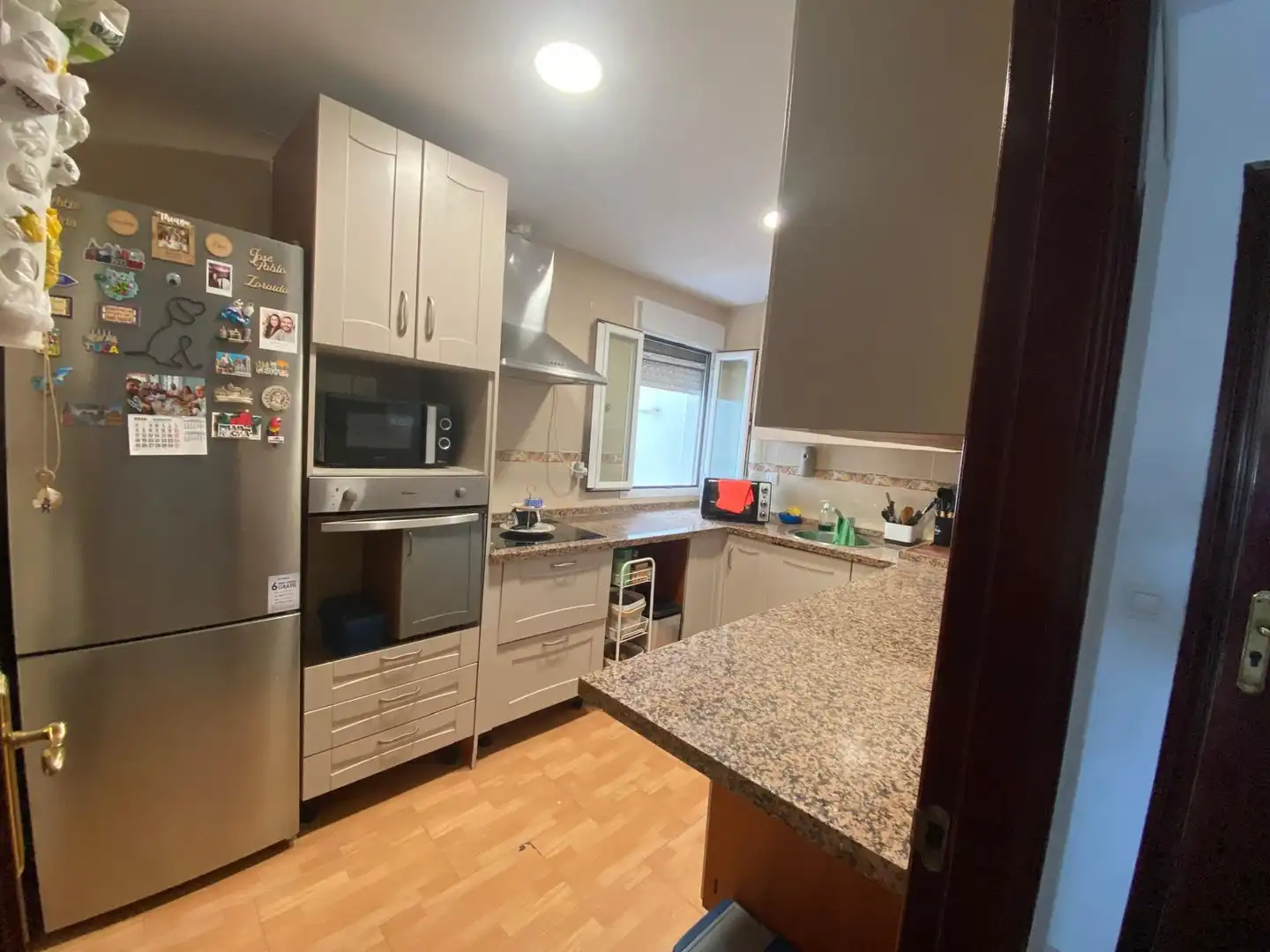 Küche von Wohnung zum Verkauf in San Fernando mit Klimaanlage und Abstellraum