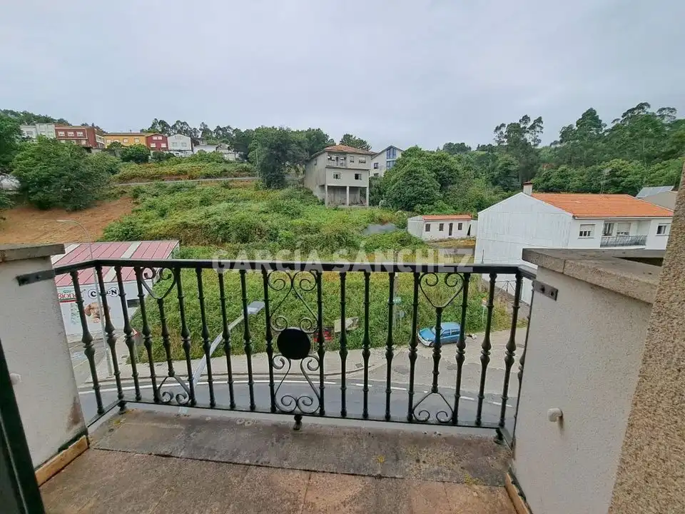 Terrassa de Pis en venda en Boiro