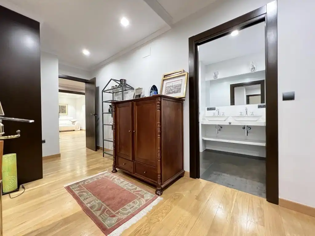 Piso con ascensor en venta en Casc Urbà, imagen 27