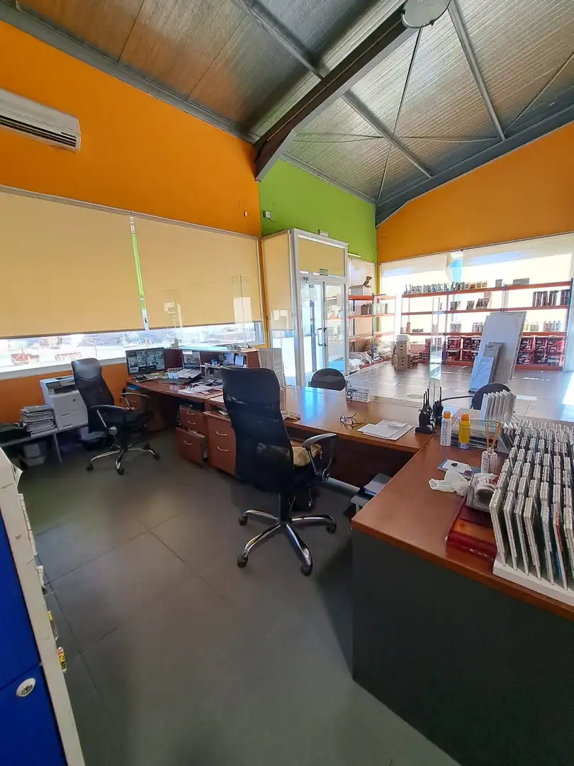 Nave industrial en venta en Carretera de Córdoba - Libertad