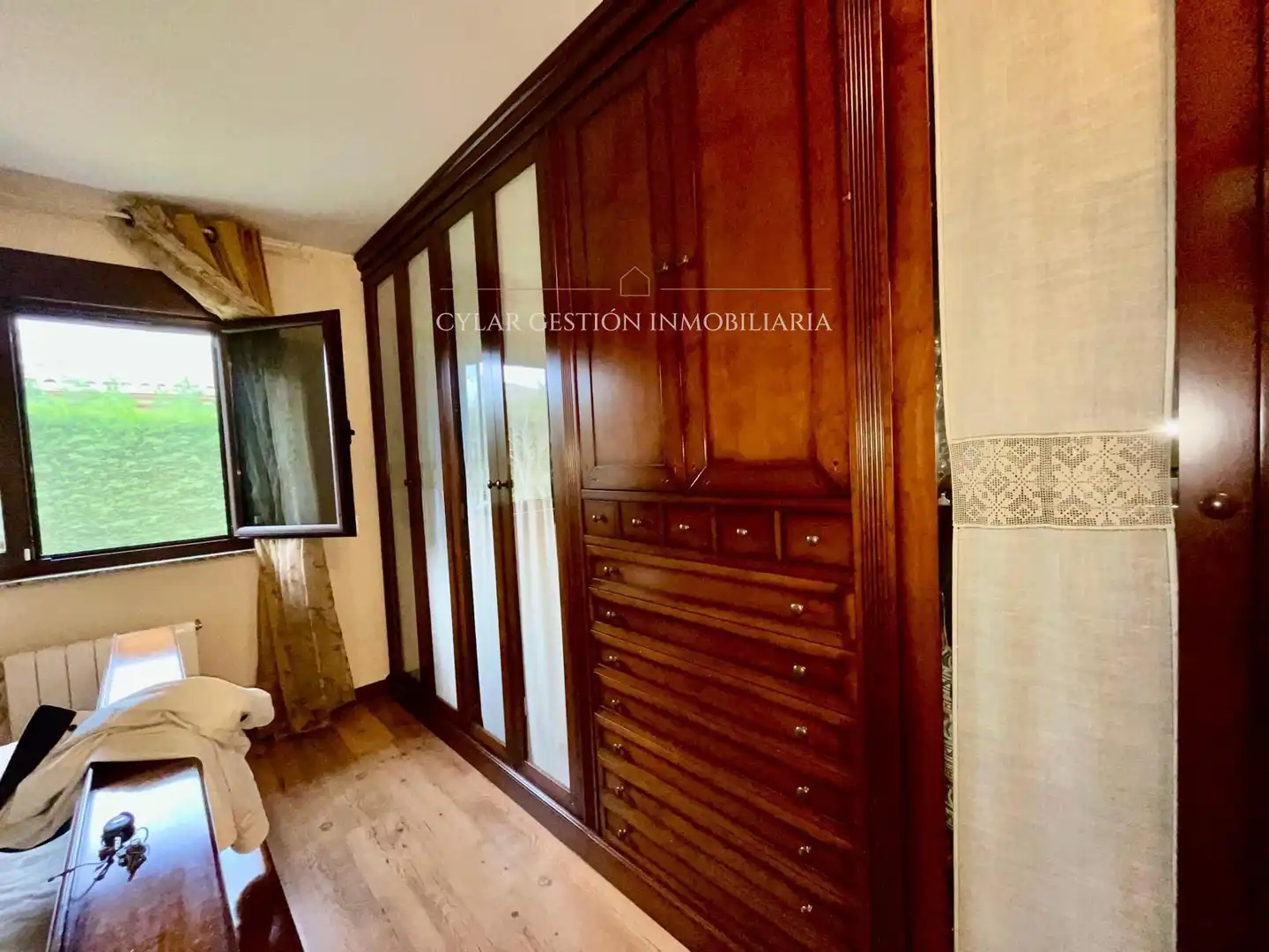Habitación de Casa o chalet en venta en San Cristóbal de la Cuesta con Calefacción, Parquet y Terraza