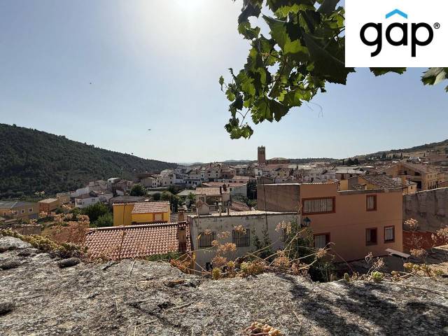 Casa-chalet en Venta en San Sebastián en Priego