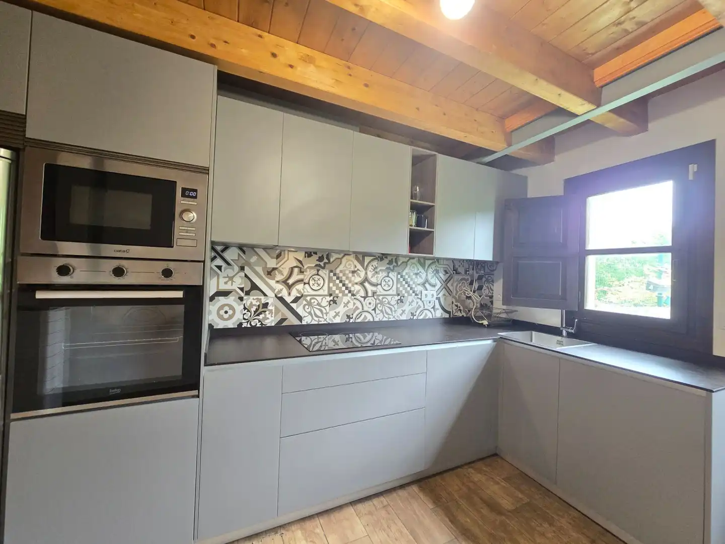Cocina de Casa o chalet en venta en Llanes con Calefacción, Jardín privado y Trastero