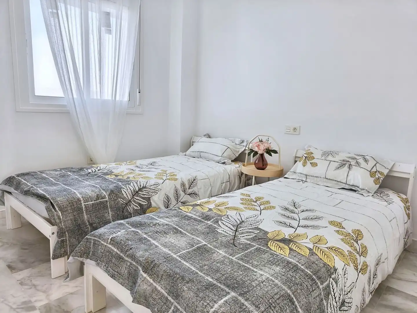 Habitación de Dúplex en venta en Casares con Aire acondicionado, Terraza y Amueblado