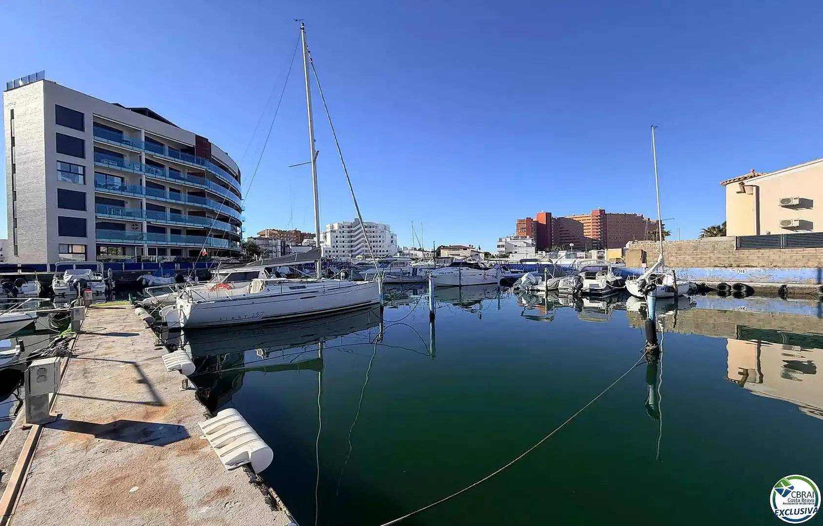 Parking of Residential for sale in Roses