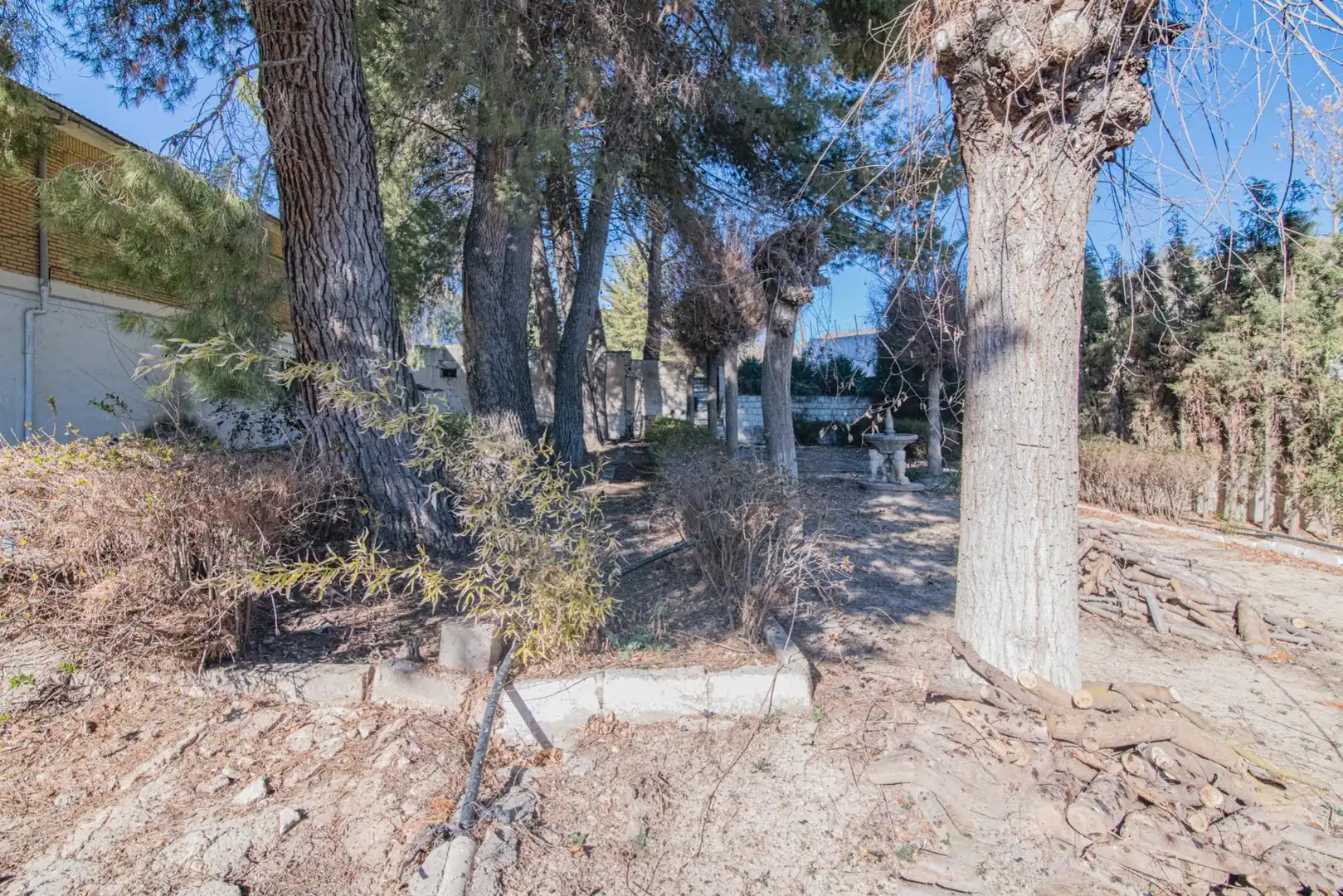Edificio en venta en Carretera HUELMA, 66, Montejícar