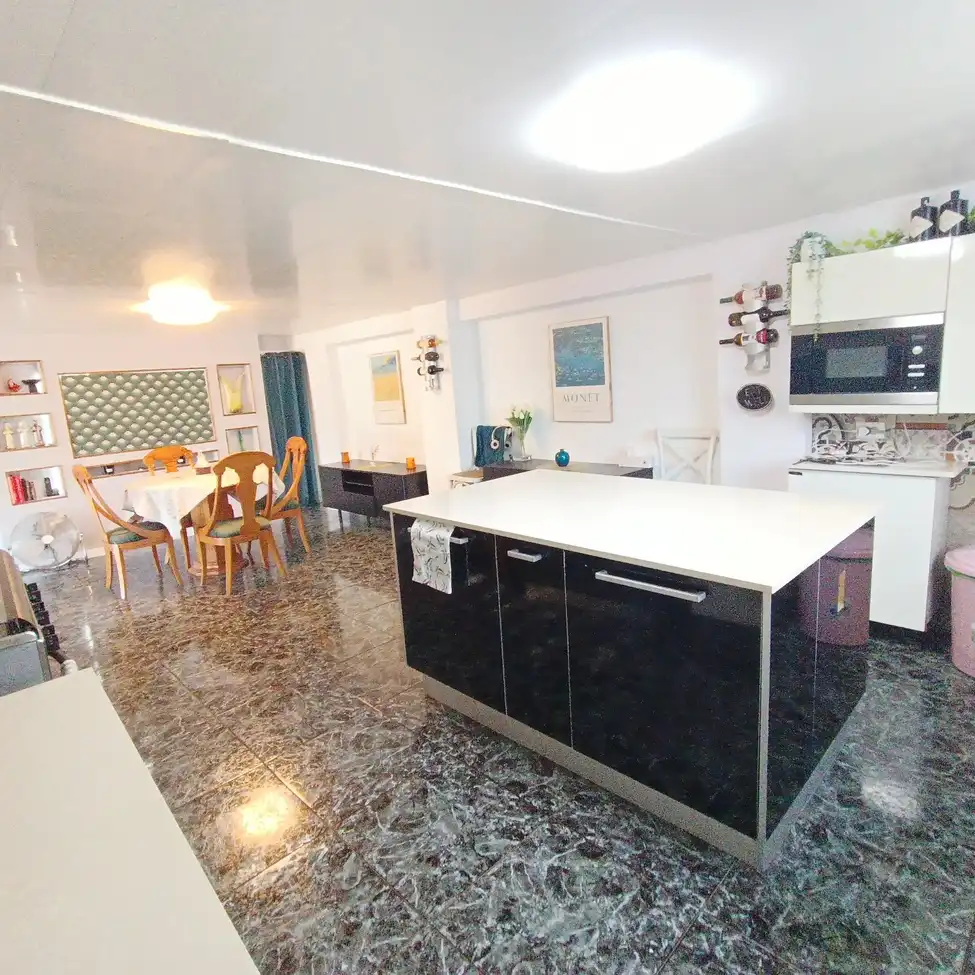 Cuina de Casa o xalet en venda en Murcia amb Piscina
