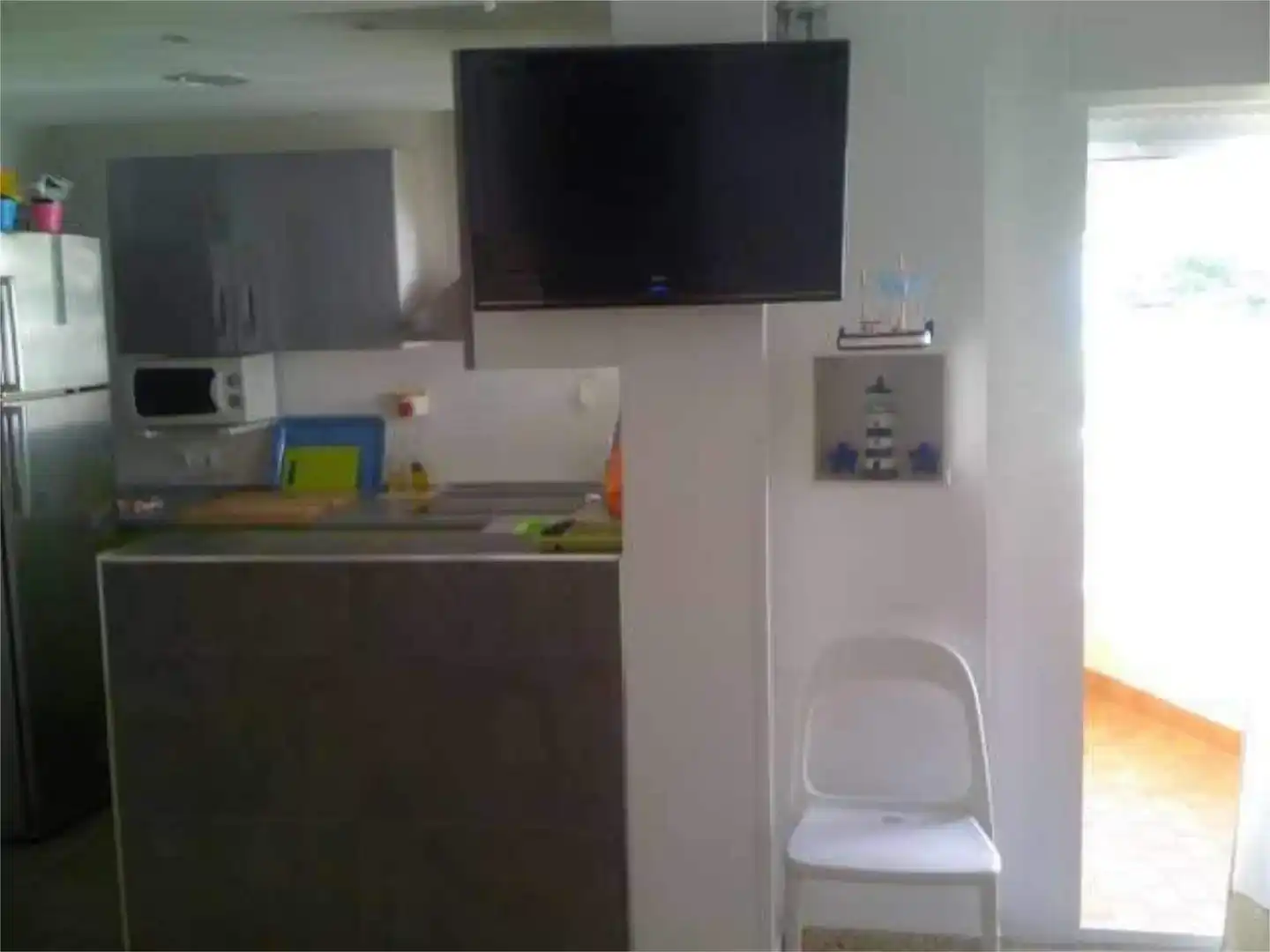 Cuina de Pis de lloguer en Motril amb Aire condicionat, Traster i Moblat