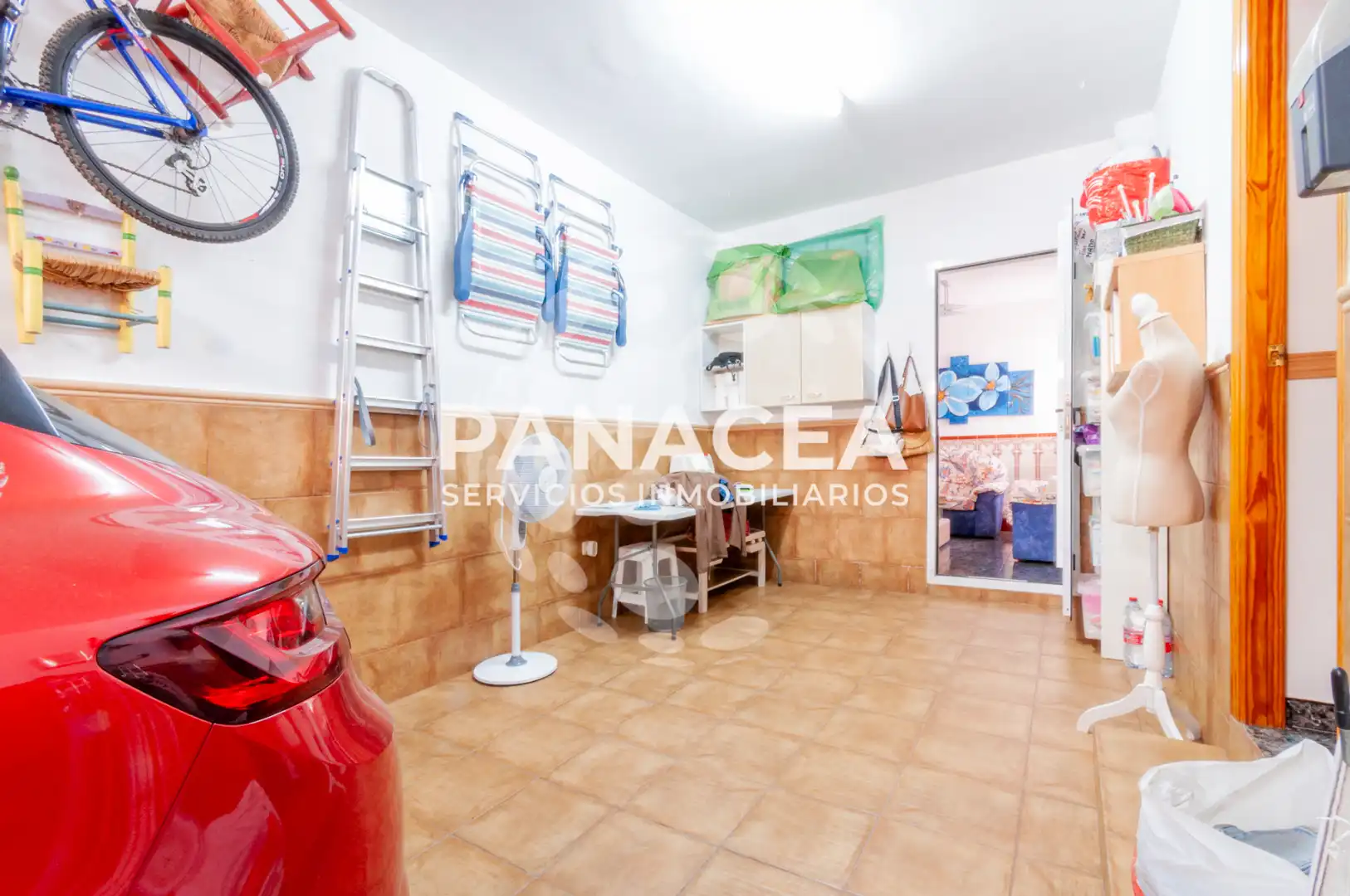 Casa adosada en venta en Vícar con Jardín privado, Terraza y Amueblado