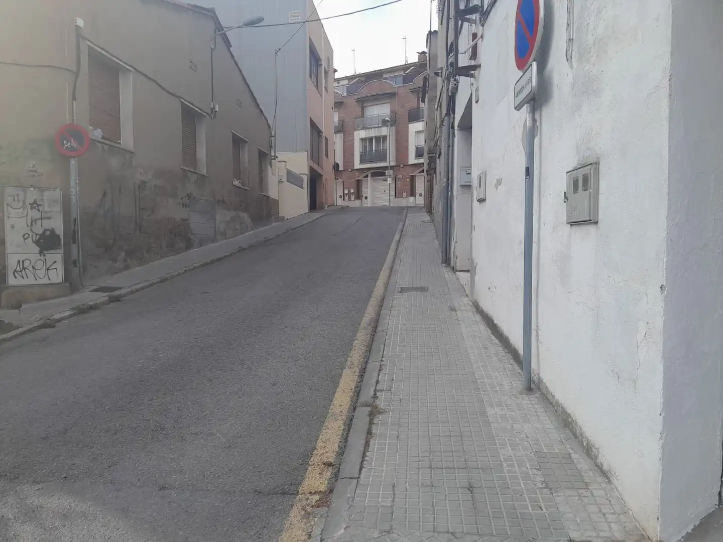Local de alquiler en Montcada Centre - La Ribera