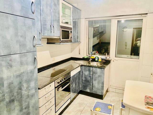 Dúplex en Venta en Recatelo - O Carme