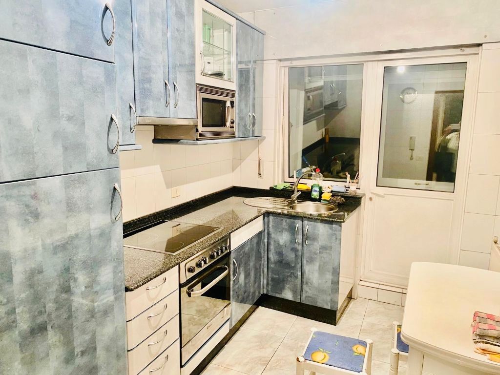 Kitchen of Duplex for sale in Lugo Capital  with Heating, Furnished and Oven