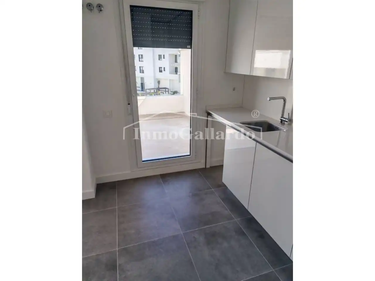 Cocina de Dúplex en venta en Málaga con Terraza y Piscina comunitaria