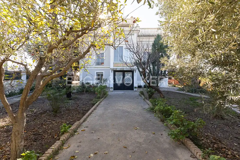 Vista exterior de Casa o chalet en venta en Paterna con Aire acondicionado, Calefacción y Jardín privado