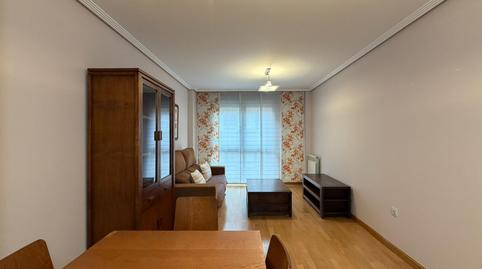 Foto 3 de Apartament de lloguer a Calle de San Genadio, Zona Alta, Ponferrada