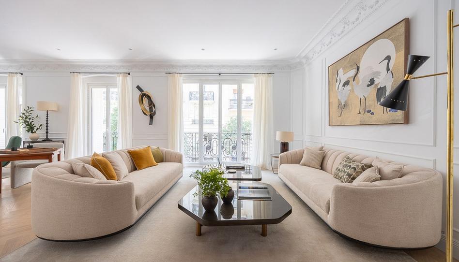 Photo 1 of Flat for sale in Recoletos, Madrid