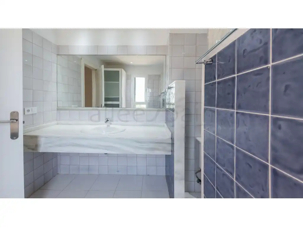 Badezimmer von Einfamilien-Reihenhaus zur Miete in Benalmádena
