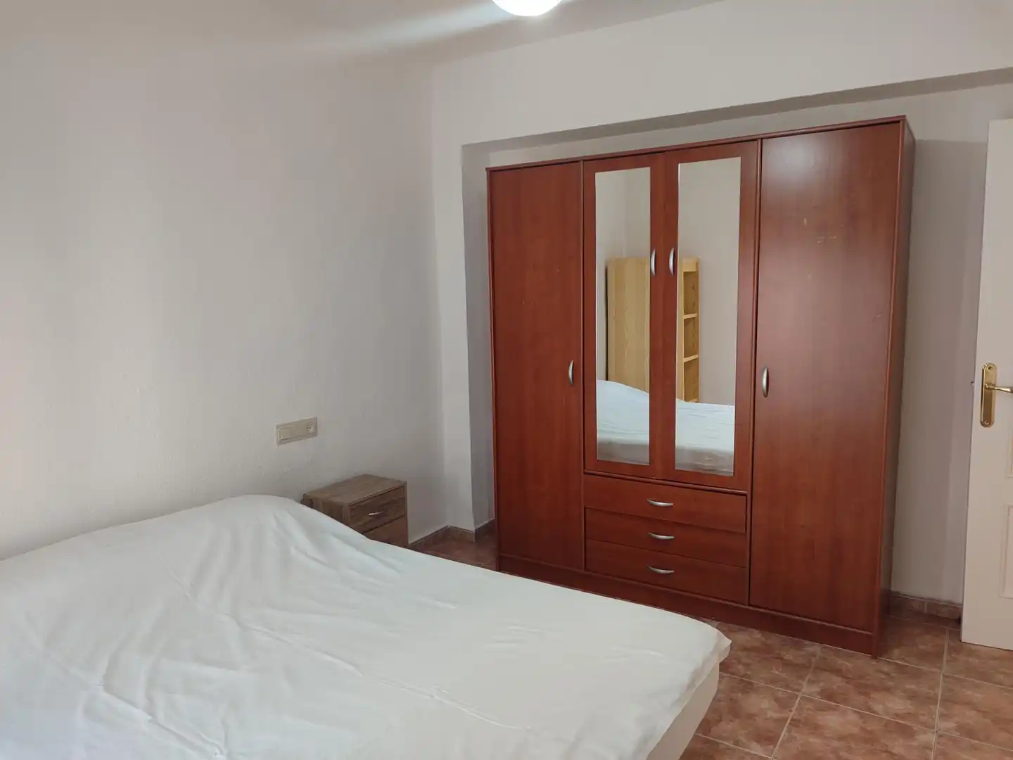 Bedroom of Flat for rent in Granada